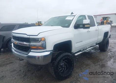 2018 Chevrolet Silverado 1500 1Lt z USA, uszkodzony, nr VIN 1GCRCREC3JZ181579